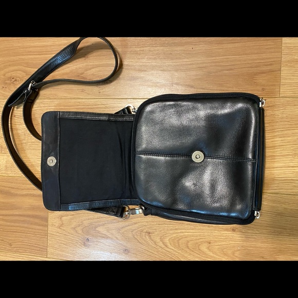 Handbag - Picture 3 of 5